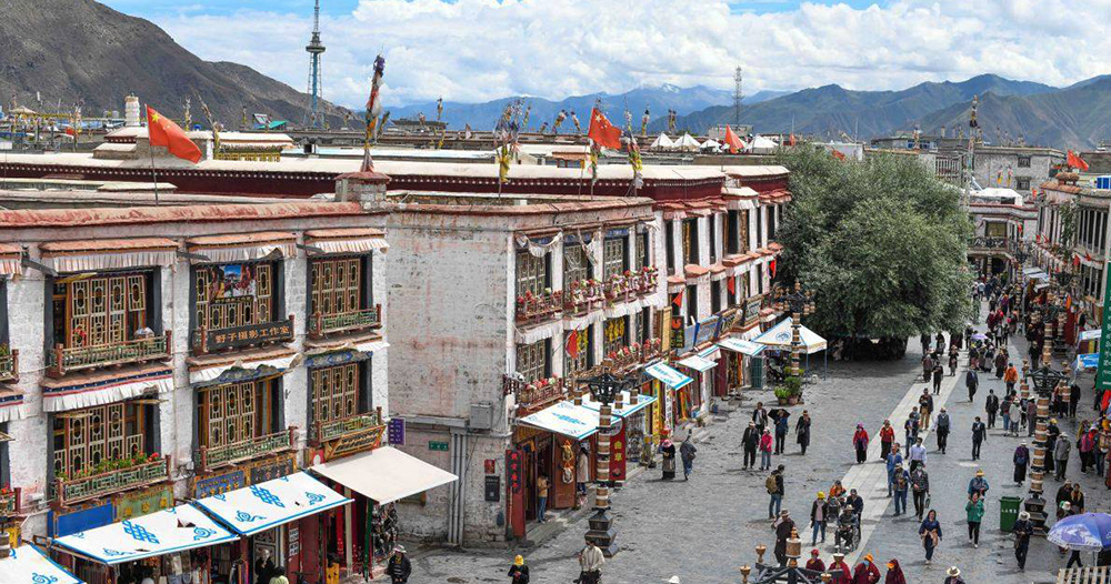 チベットラサ バルコル街（八廓街）