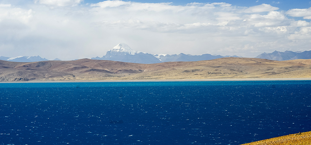チベットカイラス山（岡仁波斉峰）