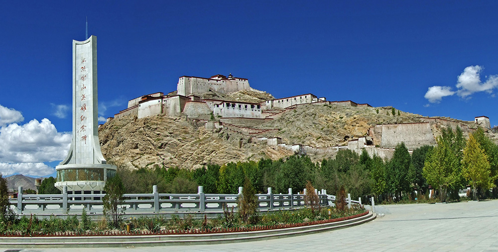 チベットギャンツェ　ギャンツェ・ゾン（江孜宗山）