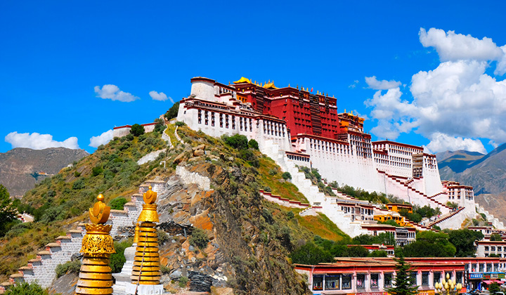 チベットラサ チャクポリ（薬王山）